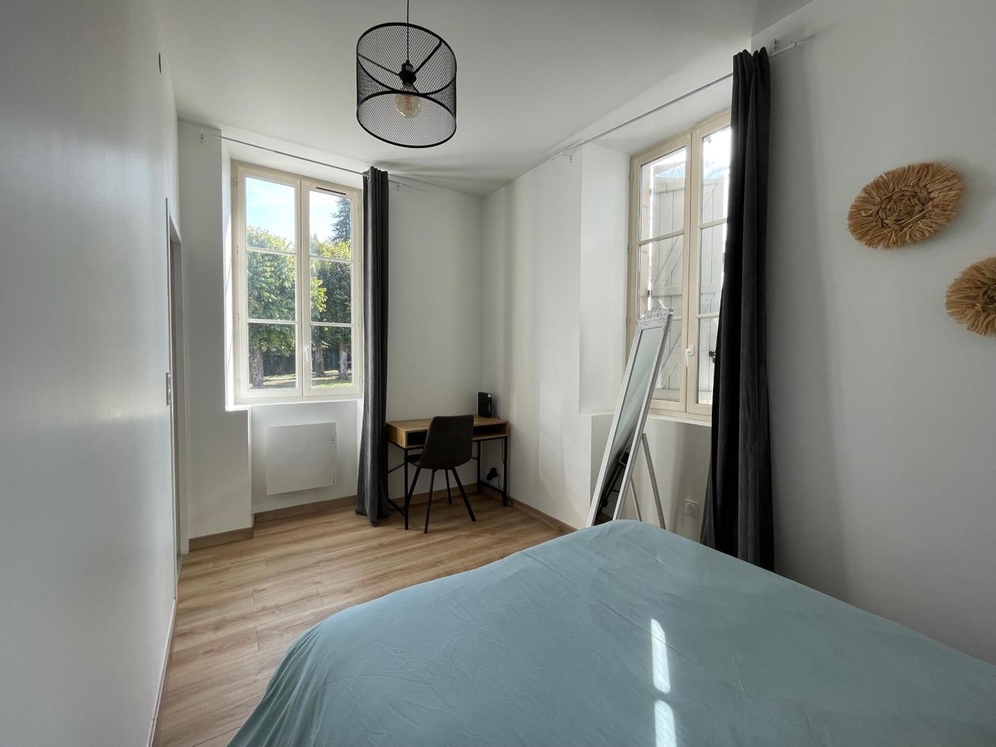 Bel Appartement, 2 Lits Doubles, Parking Gratuit Chablis Eksteriør bilde